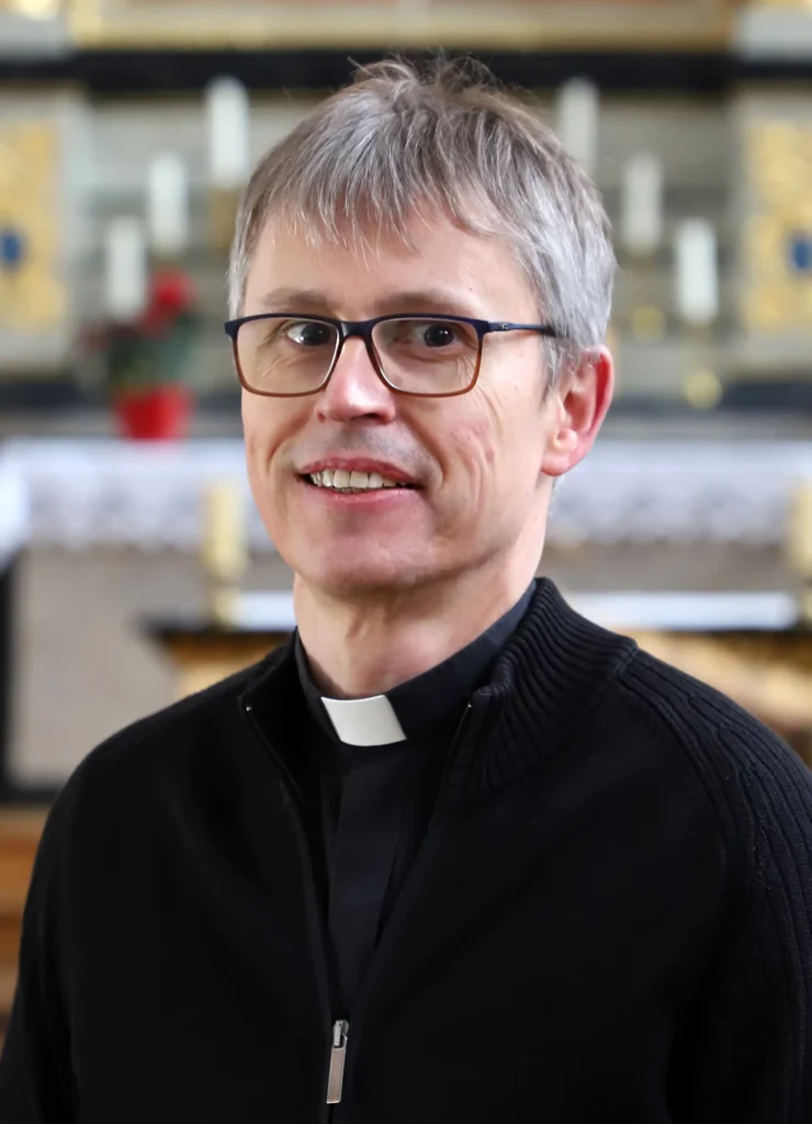 P. Klaus-Peter Backes CM